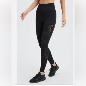 Fabletics Muse High Waist Black Leggings Small Short